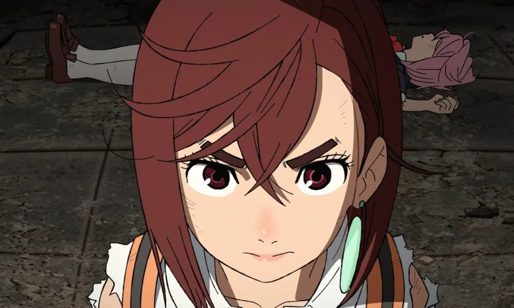 How old is Momo Ayase?